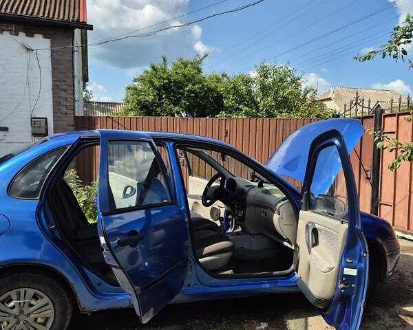 Синій ВАЗ Калина, об'ємом двигуна 1.6 л та пробігом 199 тис. км за 2200 $, фото 9 на Automoto.ua