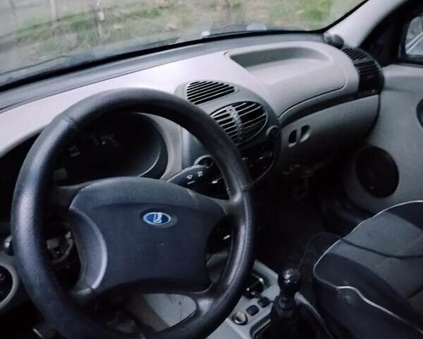 Синий ВАЗ Калина, объемом двигателя 1.6 л и пробегом 218 тыс. км за 1100 $, фото 4 на Automoto.ua