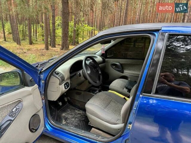 Синий ВАЗ Калина, объемом двигателя 1.6 л и пробегом 250 тыс. км за 1100 $, фото 2 на Automoto.ua