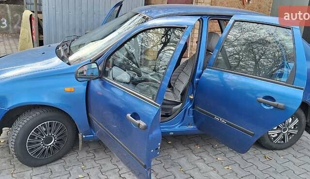 Синий ВАЗ Калина, объемом двигателя 1.6 л и пробегом 157 тыс. км за 3300 $, фото 1 на Automoto.ua