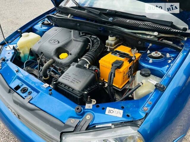 Синий ВАЗ Калина, объемом двигателя 1.6 л и пробегом 196 тыс. км за 2400 $, фото 9 на Automoto.ua