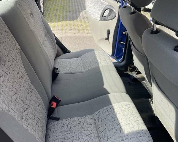 Синий ВАЗ Калина, объемом двигателя 1.6 л и пробегом 138 тыс. км за 2000 $, фото 13 на Automoto.ua