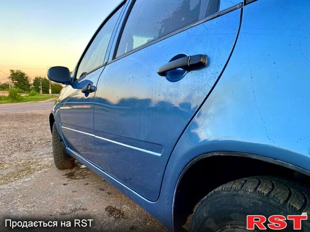 Синий ВАЗ Kalina, объемом двигателя 1.6 л и пробегом 170 тыс. км за 1650 $, фото 4 на Automoto.ua
