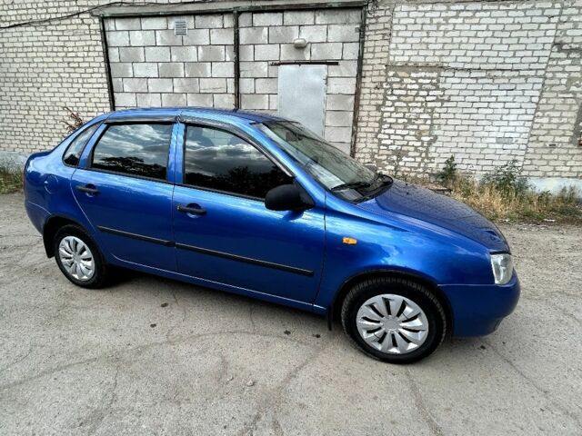 Синий ВАЗ Калина, объемом двигателя 1.6 л и пробегом 221 тыс. км за 2850 $, фото 2 на Automoto.ua