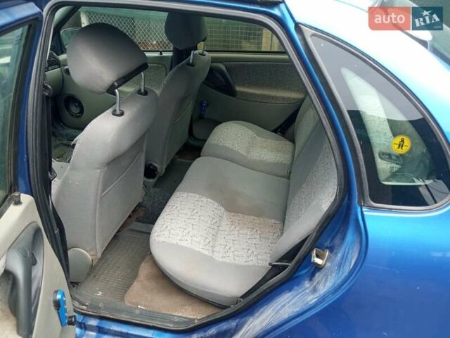 Синий ВАЗ Калина, объемом двигателя 1.6 л и пробегом 268 тыс. км за 1500 $, фото 15 на Automoto.ua