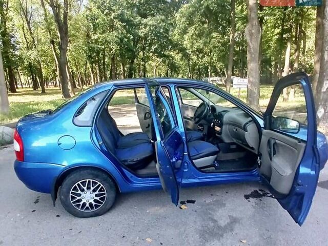 Синий ВАЗ Калина, объемом двигателя 1.6 л и пробегом 93 тыс. км за 2300 $, фото 5 на Automoto.ua