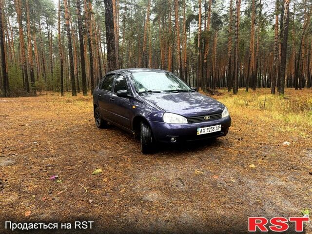 Синий ВАЗ Kalina, объемом двигателя 1.6 л и пробегом 77 тыс. км за 1800 $, фото 1 на Automoto.ua