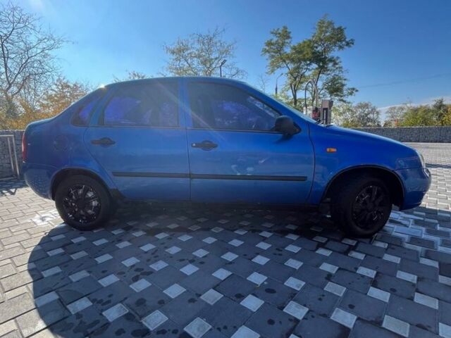 Синий ВАЗ Калина, объемом двигателя 1.6 л и пробегом 250 тыс. км за 1300 $, фото 4 на Automoto.ua