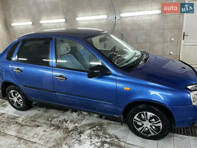 Синій ВАЗ Калина, об'ємом двигуна 1.6 л та пробігом 183 тис. км за 1699 $, фото 23 на Automoto.ua