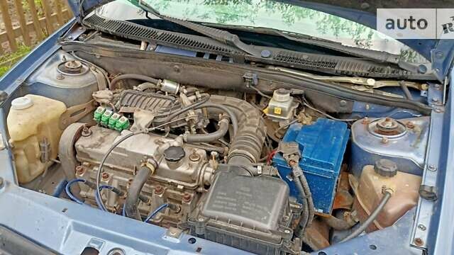 Синий ВАЗ Калина, объемом двигателя 1.6 л и пробегом 220 тыс. км за 2600 $, фото 8 на Automoto.ua