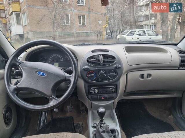 Синий ВАЗ Калина, объемом двигателя 1.6 л и пробегом 225 тыс. км за 1923 $, фото 8 на Automoto.ua