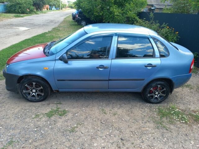 Синий ВАЗ Калина, объемом двигателя 1.6 л и пробегом 145 тыс. км за 1500 $, фото 8 на Automoto.ua