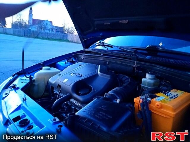Синий ВАЗ Kalina, объемом двигателя 1.6 л и пробегом 215 тыс. км за 1750 $, фото 8 на Automoto.ua
