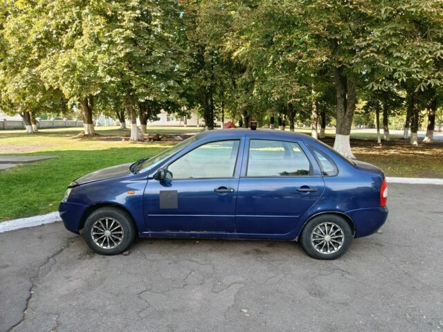 Синий ВАЗ Калина, объемом двигателя 1 л и пробегом 240 тыс. км за 1000 $, фото 3 на Automoto.ua