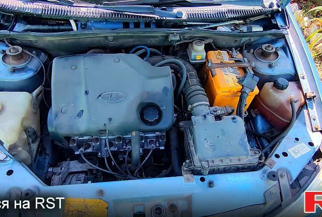 Синий ВАЗ Kalina, объемом двигателя 1.6 л и пробегом 162 тыс. км за 2100 $, фото 1 на Automoto.ua