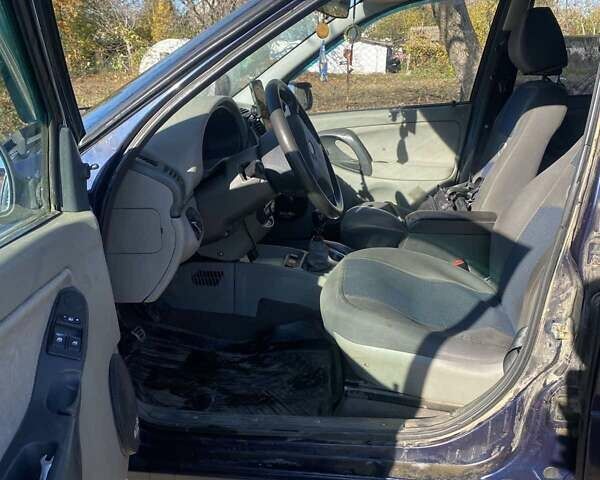 Синий ВАЗ Калина, объемом двигателя 1.6 л и пробегом 208 тыс. км за 1800 $, фото 4 на Automoto.ua