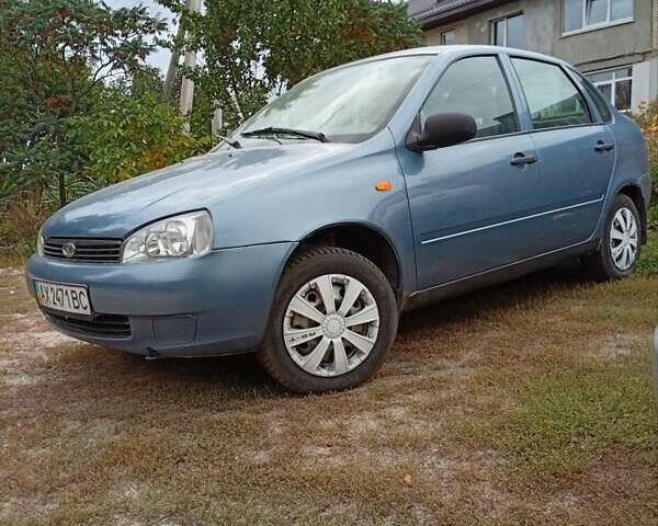 Синий ВАЗ Калина, объемом двигателя 1.6 л и пробегом 145 тыс. км за 2399 $, фото 4 на Automoto.ua