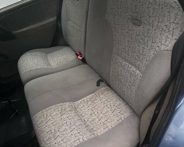 Синий ВАЗ Калина, объемом двигателя 1.6 л и пробегом 139 тыс. км за 2800 $, фото 10 на Automoto.ua