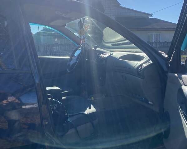 Синий ВАЗ Калина, объемом двигателя 1.6 л и пробегом 208 тыс. км за 1800 $, фото 5 на Automoto.ua