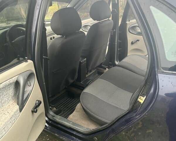 Синий ВАЗ Калина, объемом двигателя 1.6 л и пробегом 152 тыс. км за 2700 $, фото 5 на Automoto.ua