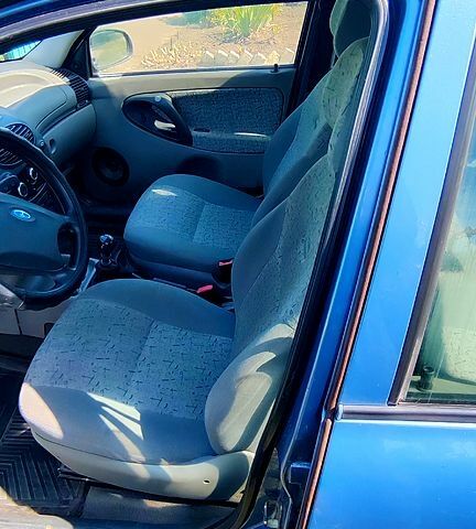 Синий ВАЗ Kalina, объемом двигателя 1.6 л и пробегом 162 тыс. км за 2100 $, фото 4 на Automoto.ua