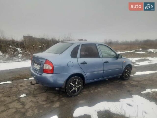 Синий ВАЗ Калина, объемом двигателя 1.6 л и пробегом 257 тыс. км за 1400 $, фото 4 на Automoto.ua