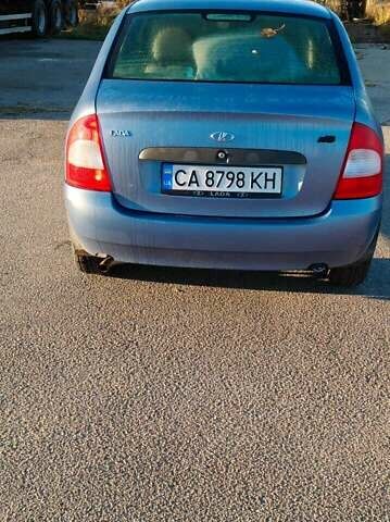 Синій ВАЗ Калина, об'ємом двигуна 1.6 л та пробігом 136 тис. км за 2300 $, фото 1 на Automoto.ua