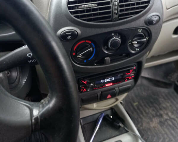 Синий ВАЗ Калина, объемом двигателя 1.6 л и пробегом 246 тыс. км за 2500 $, фото 6 на Automoto.ua