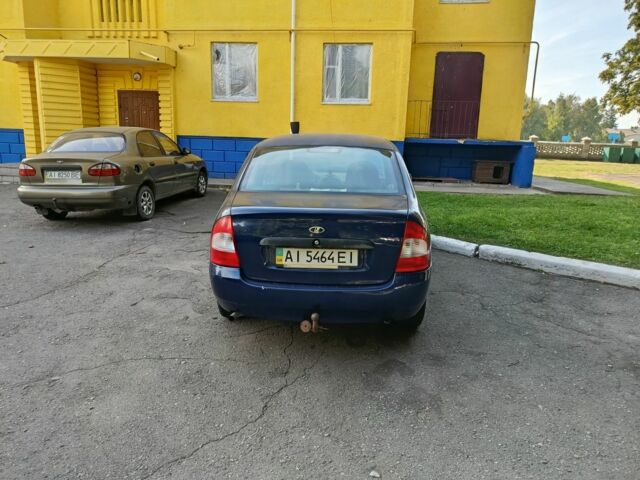 Синий ВАЗ Калина, объемом двигателя 1 л и пробегом 240 тыс. км за 1000 $, фото 1 на Automoto.ua