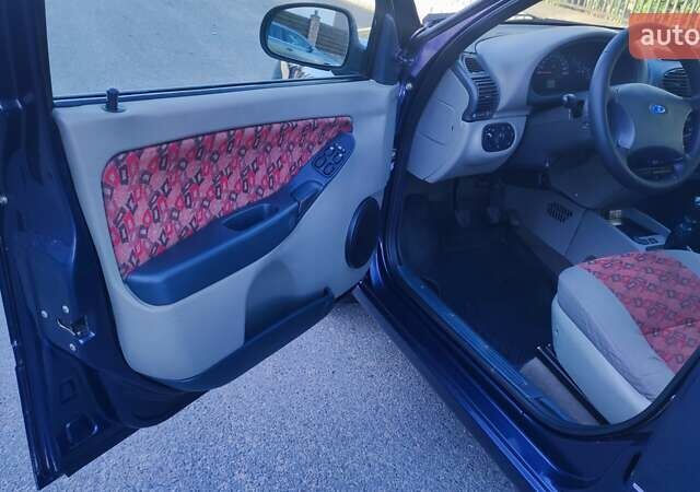 Синий ВАЗ Калина, объемом двигателя 1.6 л и пробегом 140 тыс. км за 2300 $, фото 8 на Automoto.ua