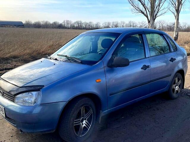 Синий ВАЗ Kalina, объемом двигателя 1.6 л и пробегом 190 тыс. км за 2200 $, фото 3 на Automoto.ua