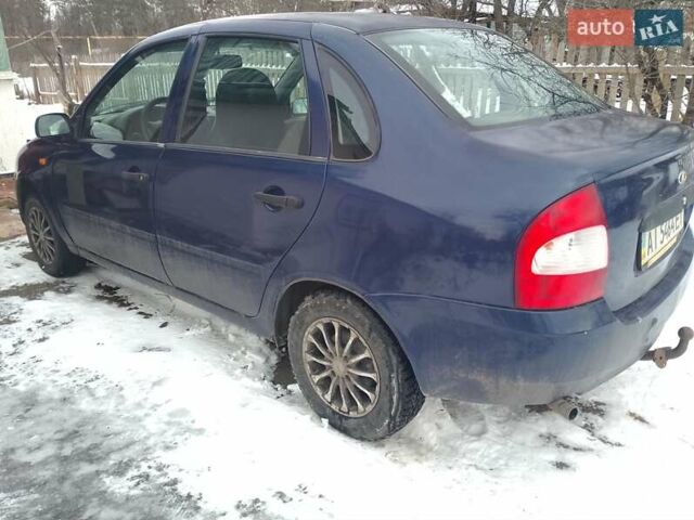 Синий ВАЗ Калина, объемом двигателя 1.6 л и пробегом 135 тыс. км за 1500 $, фото 3 на Automoto.ua