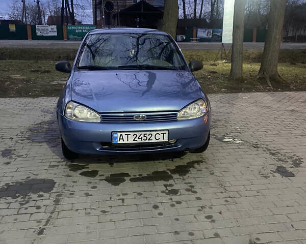 Синій ВАЗ Калина, об'ємом двигуна 1.6 л та пробігом 296 тис. км за 1950 $, фото 5 на Automoto.ua