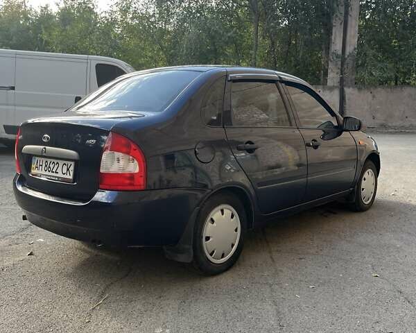 Синий ВАЗ Калина, объемом двигателя 1.6 л и пробегом 25 тыс. км за 3850 $, фото 2 на Automoto.ua