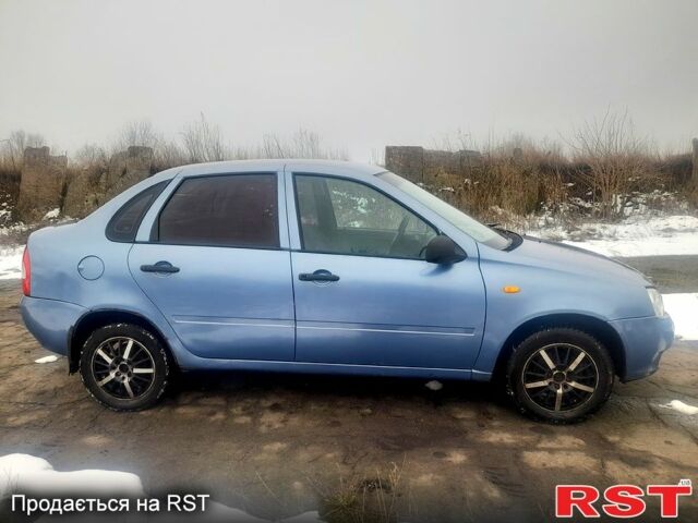 Синий ВАЗ Kalina, объемом двигателя 16 л и пробегом 257 тыс. км за 1600 $, фото 4 на Automoto.ua