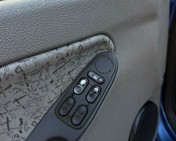 Синий ВАЗ Калина, объемом двигателя 1.6 л и пробегом 167 тыс. км за 1850 $, фото 18 на Automoto.ua