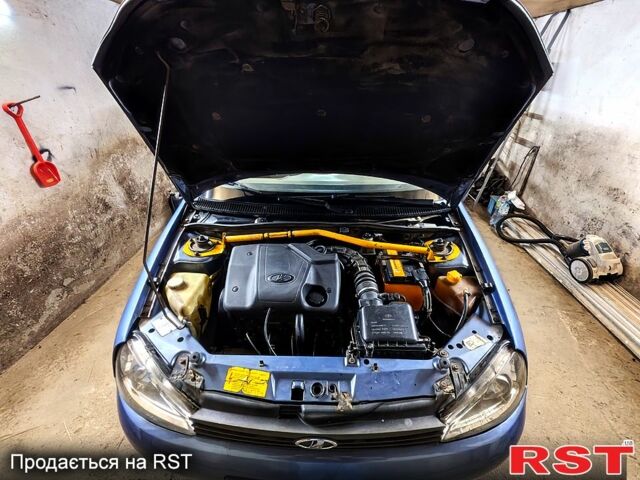 Синій ВАЗ Kalina, об'ємом двигуна 1.6 л та пробігом 344 тис. км за 1700 $, фото 7 на Automoto.ua