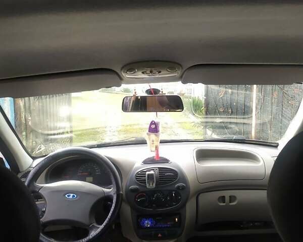 Синий ВАЗ Калина, объемом двигателя 1.6 л и пробегом 170 тыс. км за 2400 $, фото 6 на Automoto.ua