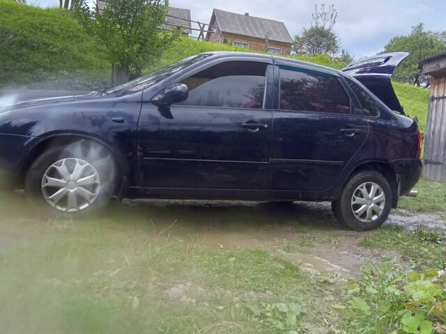 Синий ВАЗ Калина, объемом двигателя 1.6 л и пробегом 204 тыс. км за 2300 $, фото 3 на Automoto.ua