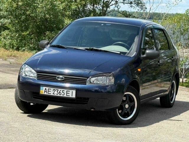 Синій ВАЗ Калина, об'ємом двигуна 1.6 л та пробігом 90 тис. км за 2100 $, фото 3 на Automoto.ua
