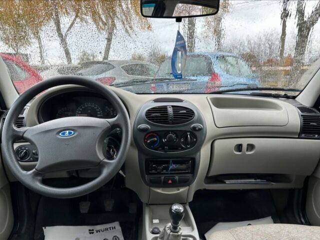 ВАЗ Калина 2008 у Смеле на Automoto.ua Синій ВАЗ Калина, об'ємом двигуна 1.4 л та пробігом 77 тис. км за 2700 $, фото 7 на Automoto.ua