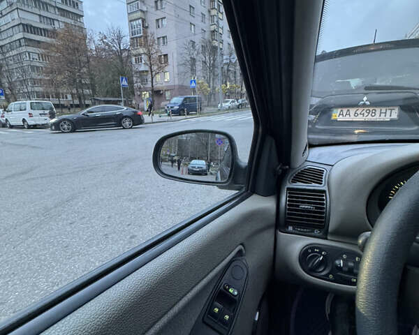 Синий ВАЗ Калина, объемом двигателя 1.39 л и пробегом 116 тыс. км за 2335 $, фото 10 на Automoto.ua