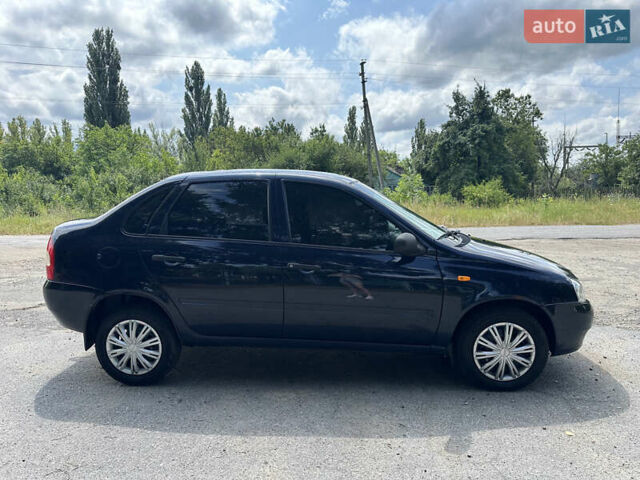 Синій ВАЗ Калина, об'ємом двигуна 1.39 л та пробігом 150 тис. км за 2200 $, фото 5 на Automoto.ua