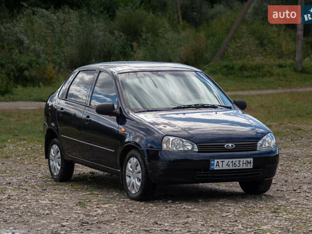 Синий ВАЗ Калина, объемом двигателя 1.6 л и пробегом 60 тыс. км за 2300 $, фото 2 на Automoto.ua