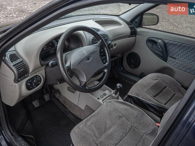 Синий ВАЗ Калина, объемом двигателя 1.6 л и пробегом 60 тыс. км за 2300 $, фото 9 на Automoto.ua