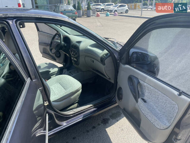 Синий ВАЗ Калина, объемом двигателя 1.6 л и пробегом 192 тыс. км за 2500 $, фото 9 на Automoto.ua