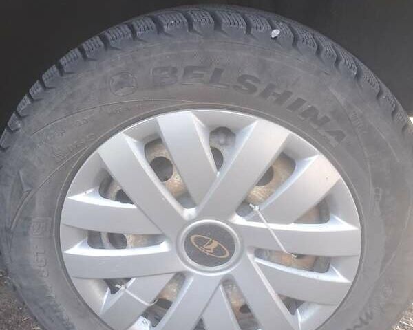 Синий ВАЗ Калина, объемом двигателя 1.6 л и пробегом 120 тыс. км за 2500 $, фото 5 на Automoto.ua