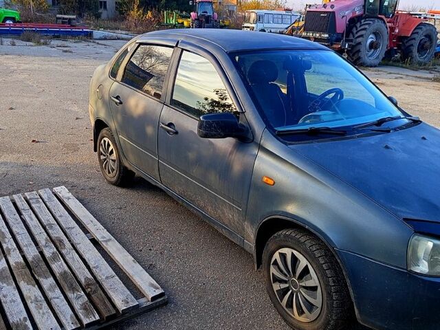 Синий ВАЗ Kalina, объемом двигателя 1.6 л и пробегом 175 тыс. км за 1600 $, фото 3 на Automoto.ua