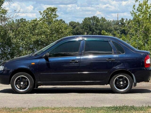 Синій ВАЗ Калина, об'ємом двигуна 1.6 л та пробігом 90 тис. км за 2100 $, фото 8 на Automoto.ua