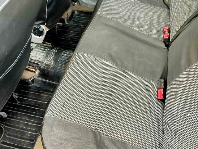 Синий ВАЗ Kalina, объемом двигателя 1.4 л и пробегом 160 тыс. км за 2200 $, фото 8 на Automoto.ua